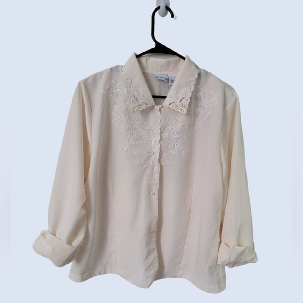Elegant Cream Embroidered Women's Blouse